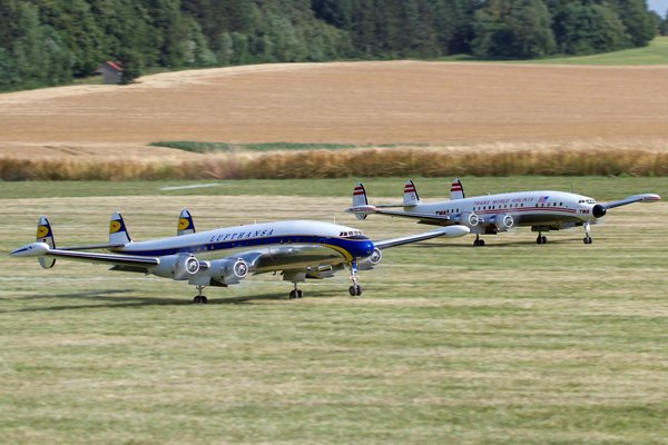 Les Incontournables de la Mode Féminine 2022 : Tendances et Inspirations